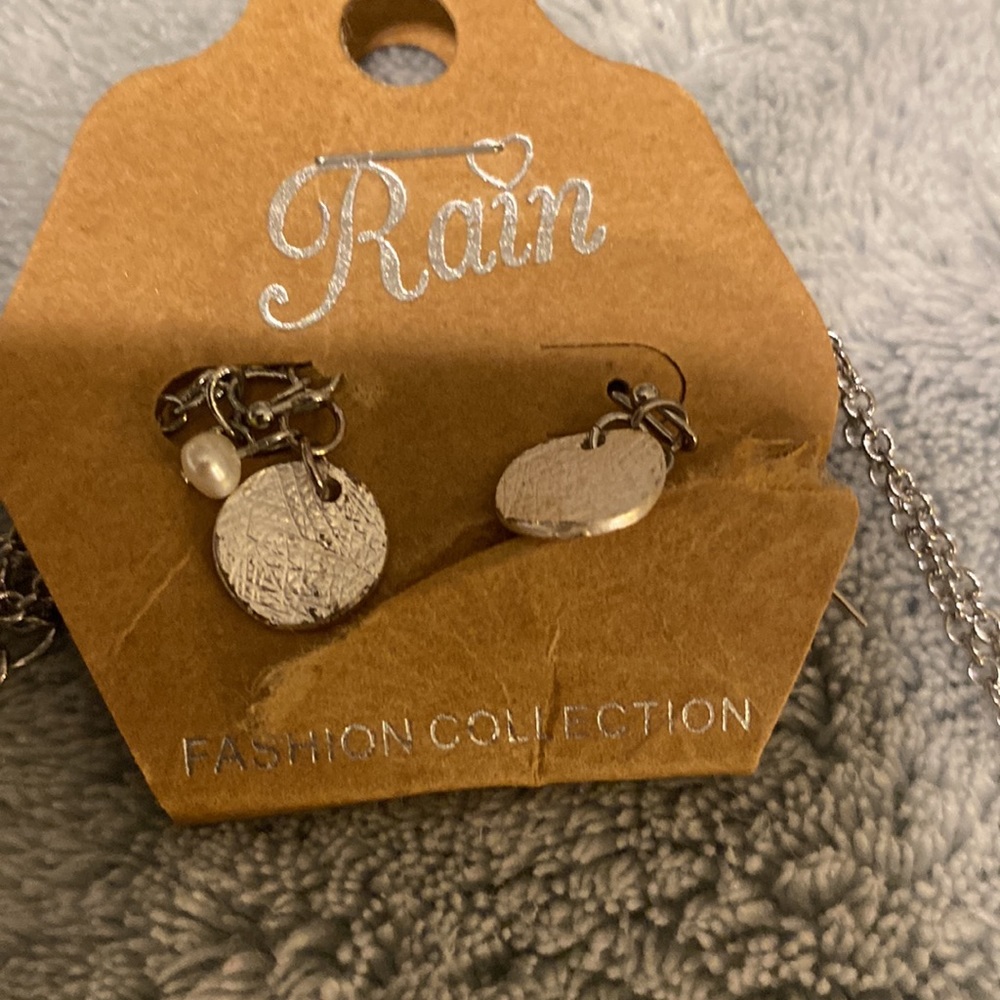 Silver Earrings and necklace duo! - Picture 2 of 2